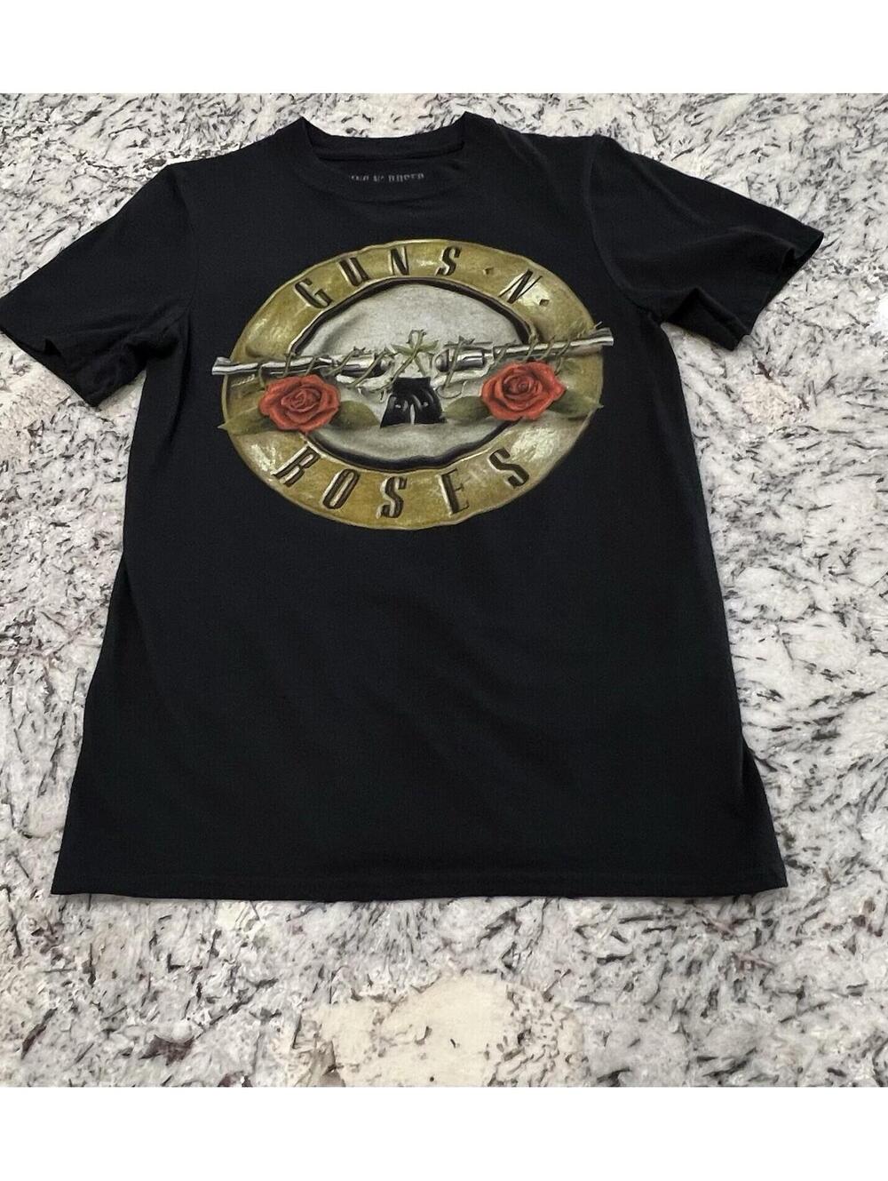 Guns N Roses T-shirt Size X-Small Graphic Tee Rock N Roll